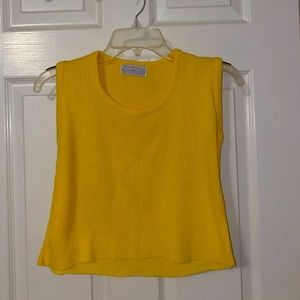 yellow crop knit tank !
